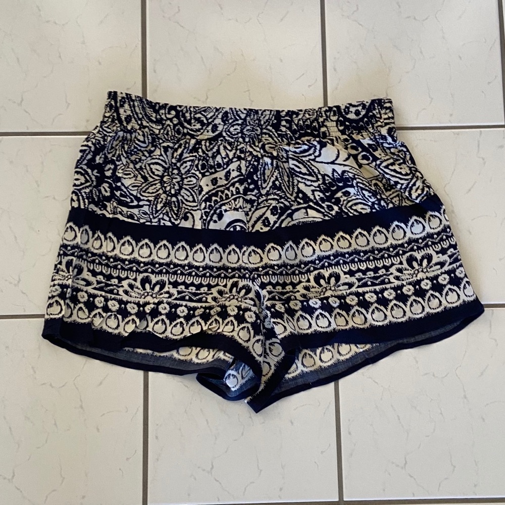floral flowy shorts